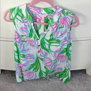 NWOT Lilly Pulitzer tulip print sleeveless blouse small